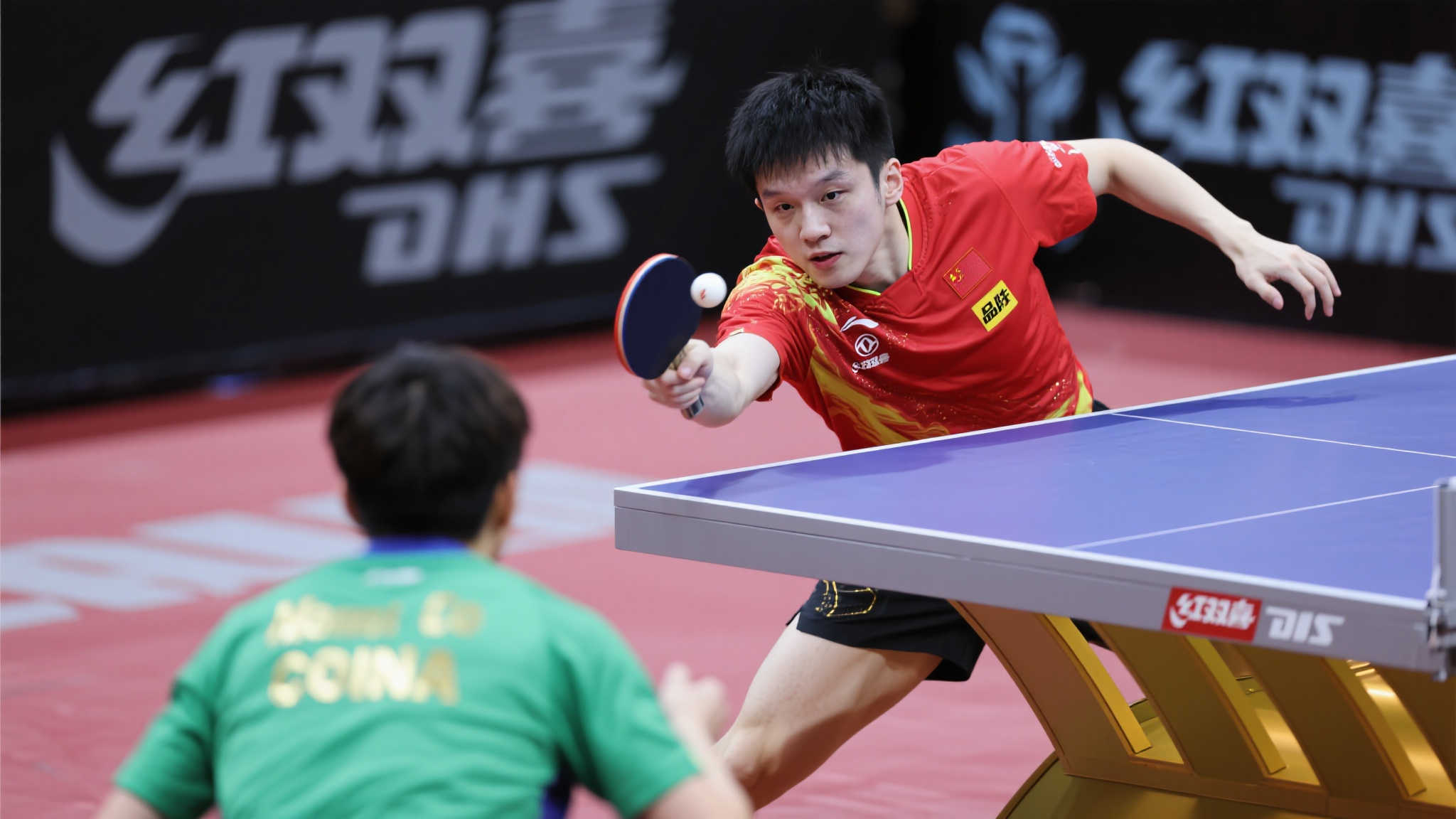 球员提供更 球员提供更